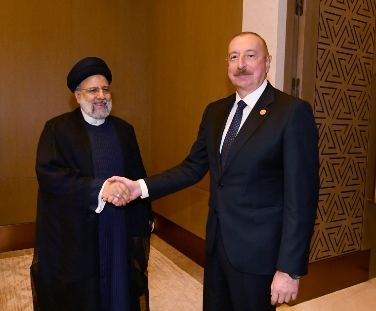 Daşkənddə Prezident İlham Əliyevin İran Prezidenti Seyid İbrahim Rəisi ilə görüşü olub<font color='red'> - YENİLƏNİB</font><font color=red> - FOTOLAR</font>