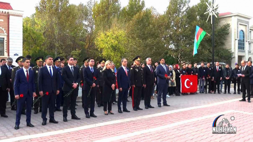 Naxçıvanda Mustafa Kamal Atatürkün xatirəsi anılıb<font color=red> - FOTOLAR</font>