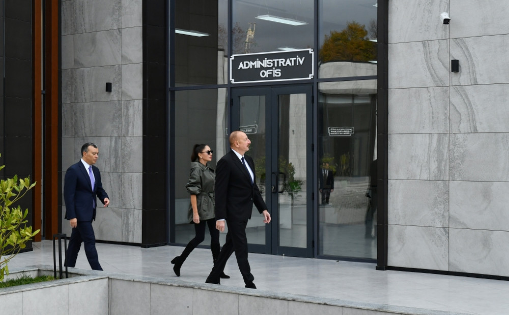 Prezident İlham Əliyev və Mehriban Əliyeva İsmayıllıda “DOST EVİ”nin açılışında iştirak ediblər <font color='red'> - YENİLƏNİB</font><font color=red> - FOTOLAR</font>