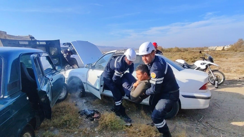 Naxçıvan Muxtar Respublikasının Fövqəladə Hallar Nazirliyinin Xüsusi Riskli Xilasetmə Xidməti taktiki-xüsusi təlim keçirib<font color=red> - FOTOLAR</font>