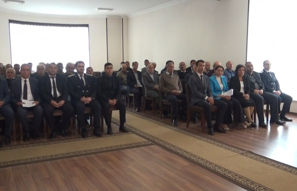 Şərurda bələdiyyələrin iştirakı ilə seminar keçirilib<font color=red> - FOTOLAR</font>