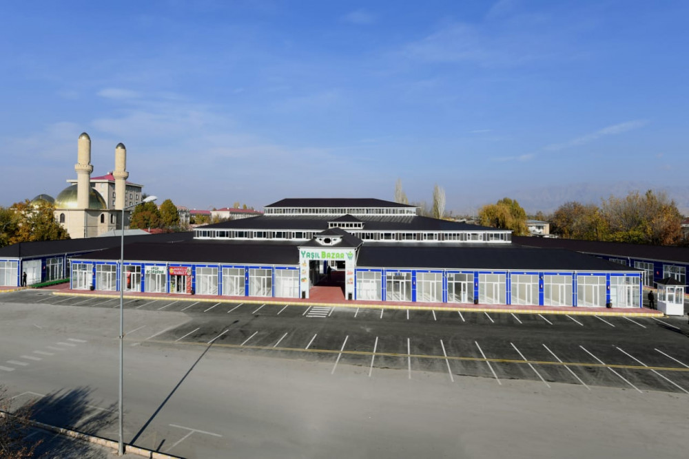 Şərurda “Yaşıl bazar” ticarət kompleksi istifadəyə verilib<font color=red> - FOTOLAR</font>