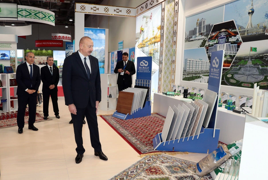 Prezident İlham Əliyev SPECA ölkələrinin sərgisinin açılışında iştirak edib<font color='red'> - YENİLƏNİB</font><font color=red> - FOTOLAR</font>