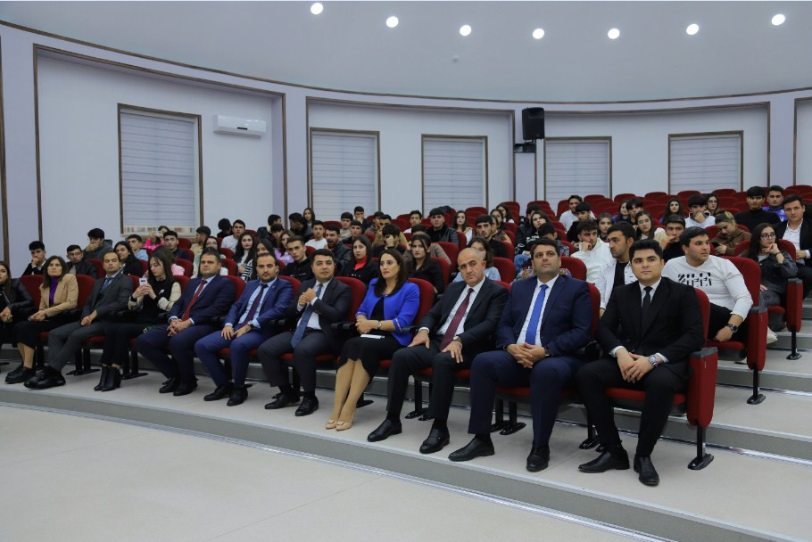 “I Naxçıvan Gənclər Debat Forumu – 2023” layihəsinin mükafatlandırma mərasimi keçirilib<font color=red> - FOTOLAR</font>