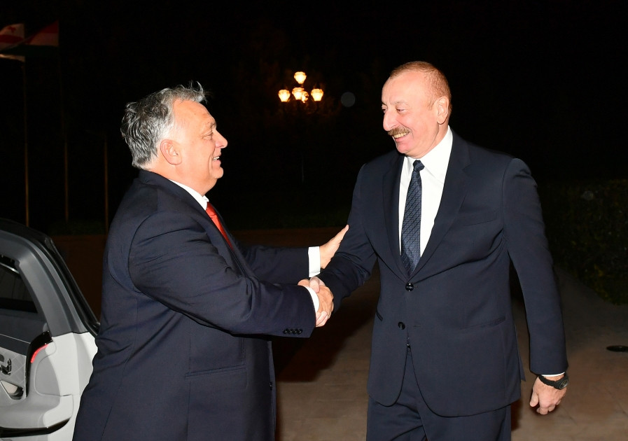 Prezident İlham Əliyev Macarıstanın Baş naziri ilə görüşüb <font color='red'> - YENİLƏNİB</font><font color=red> - FOTOLAR</font>