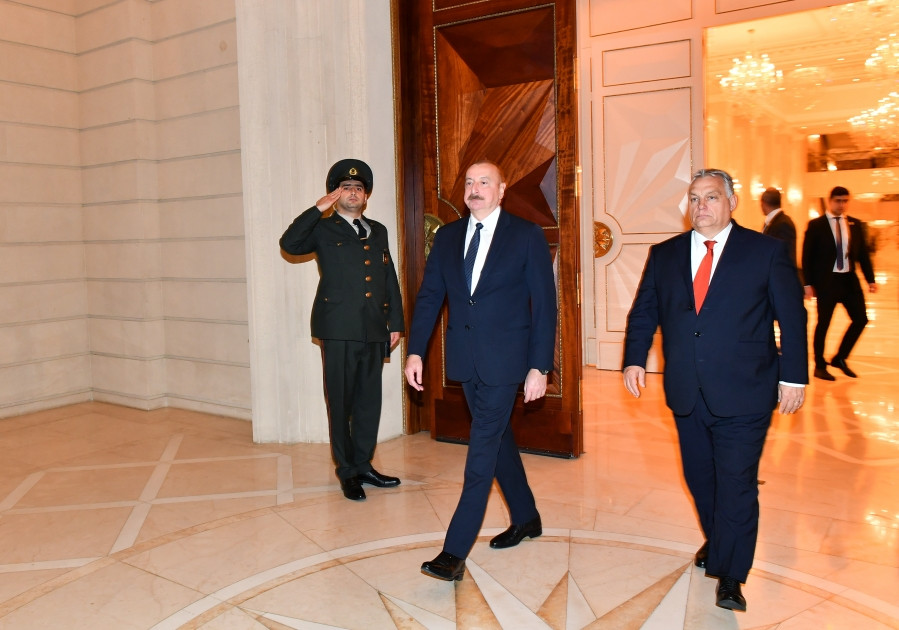 Prezident İlham Əliyev Macarıstanın Baş naziri ilə görüşüb <font color='red'> - YENİLƏNİB</font><font color=red> - FOTOLAR</font>