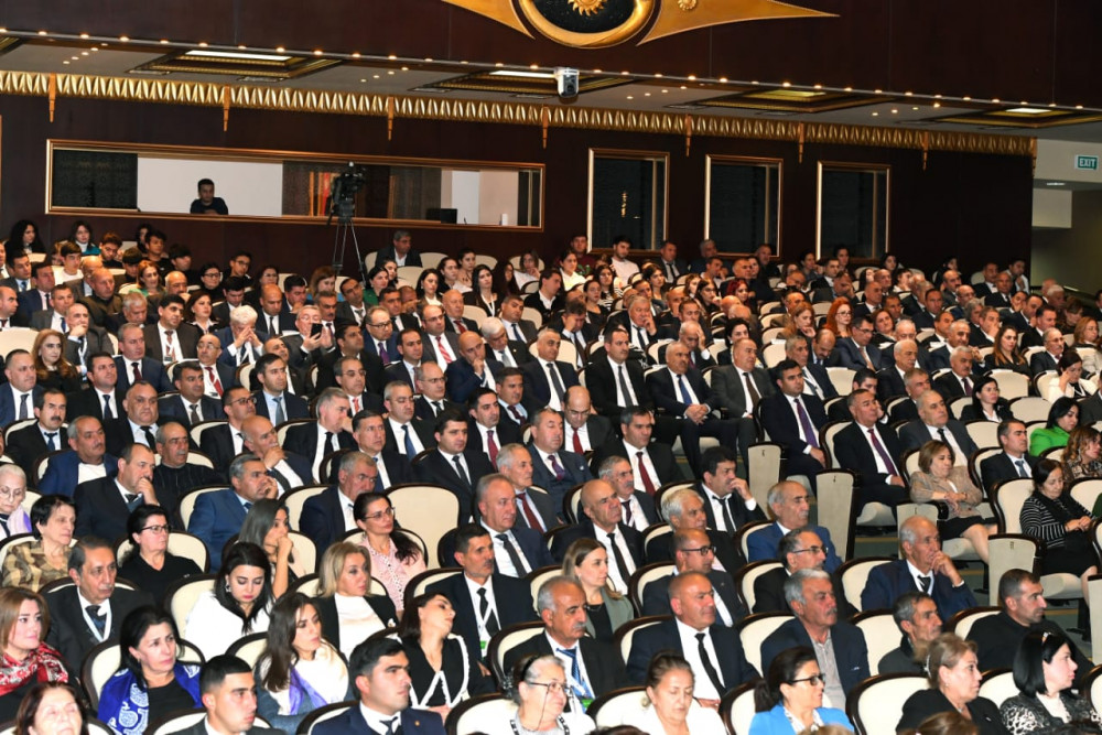 “Qərbi Azərbaycana qayıdış” festival-konqresi öz işini davam etdirib<font color=red> - FOTOLAR</font>