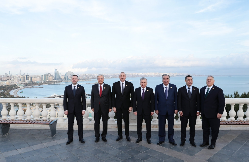 SPECA-nın Zirvə görüşündə iştirak edən dövlət və hökumət başçılarının şərəfinə Prezident İlham Əliyevin adından rəsmi nahar verilib<font color=red> - FOTOLAR</font>