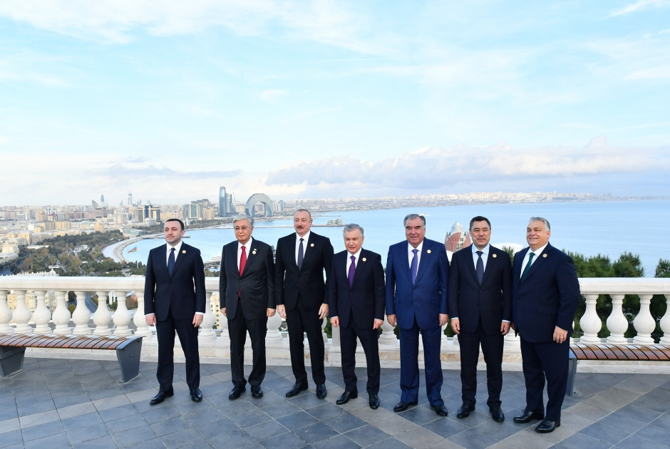 SPECA-nın Zirvə görüşündə iştirak edən dövlət və hökumət başçılarının şərəfinə Prezident İlham Əliyevin adından rəsmi nahar verilib<font color=red> - FOTOLAR</font>
