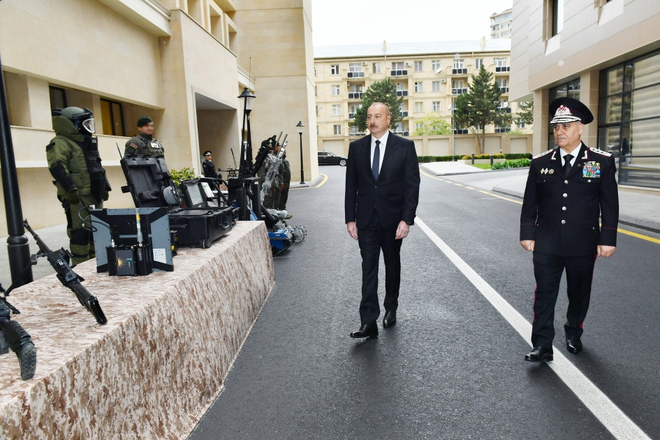 Prezident İlham Əliyev Dövlət Təhlükəsizliyi Xidmətinin yeni inzibati binalarının açılışında iştirak edib<font color=red> - FOTOLAR</font>