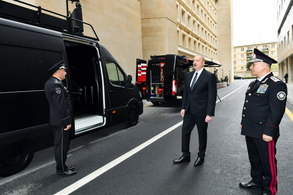 Prezident İlham Əliyev Dövlət Təhlükəsizliyi Xidmətinin yeni inzibati binalarının açılışında iştirak edib<font color=red> - FOTOLAR</font>