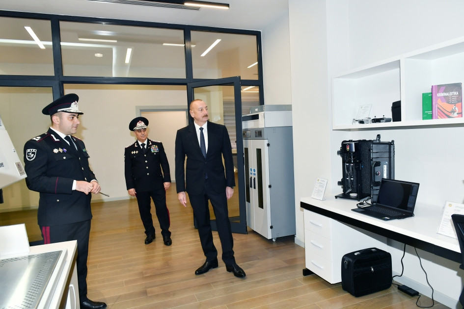 Prezident İlham Əliyev Dövlət Təhlükəsizliyi Xidmətinin yeni inzibati binalarının açılışında iştirak edib<font color=red> - FOTOLAR</font>