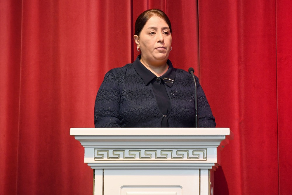 Naxçıvanda sosial qayğıya ehtiyacı olan 454 məktəbliyə qış geyimi verilib<font color=red> - FOTOLAR</font>