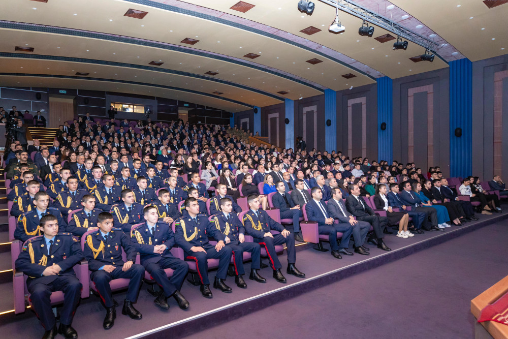 Naxçıvanda Ümummilli Lider Heydər Əliyevin xatirəsi yad olunub<font color='red'> - YENİLƏNİB</font><font color=red> - FOTOLAR</font>
