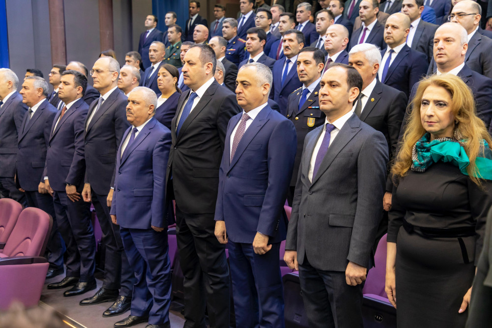 "Ömrün Naxçıvan aşırımları" filminə baxış olub<font color=red> - FOTOLAR</font>