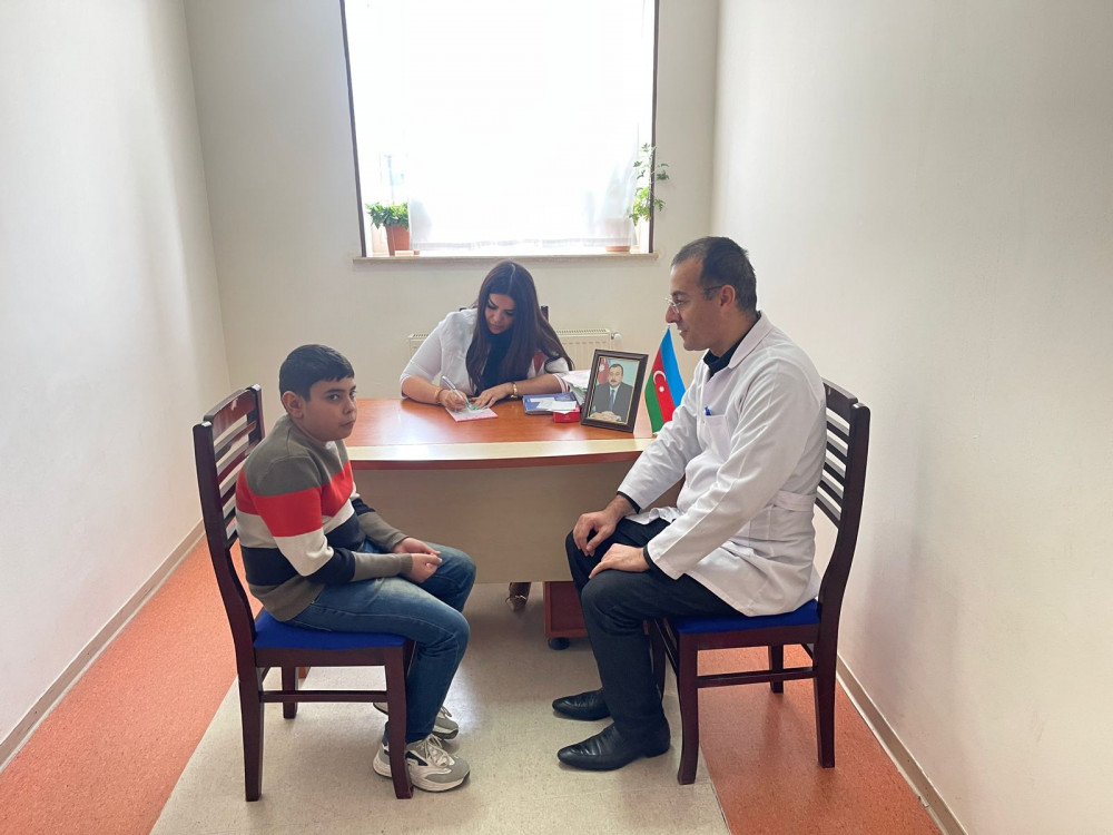 Ordubad şəhər internat tam orta məktəbində humanitar tibbi aksiya keçirilib<font color=red> - FOTOLAR</font>