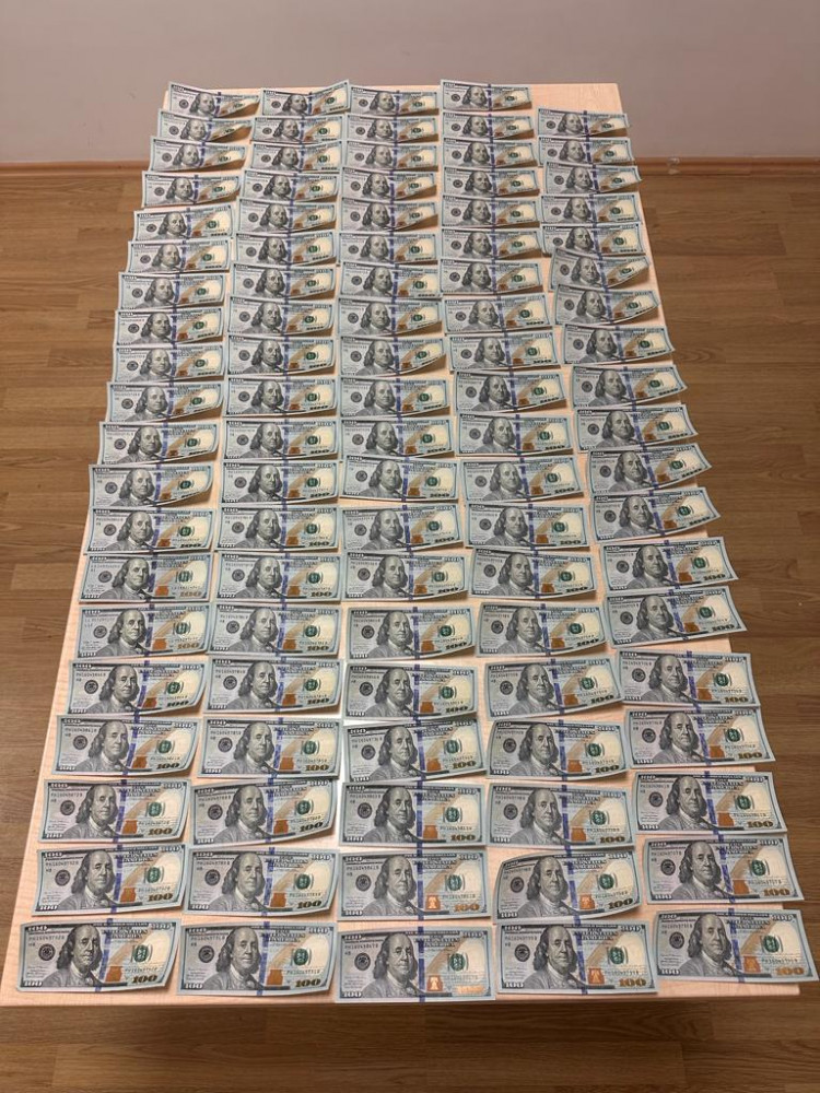Naxçıvanda saxta dollar əskinaslarını gizli yollarla ölkəyə gətirən cinayətkar dəstə zərərsizləşdirilib<font color=red> - FOTOLAR</font>