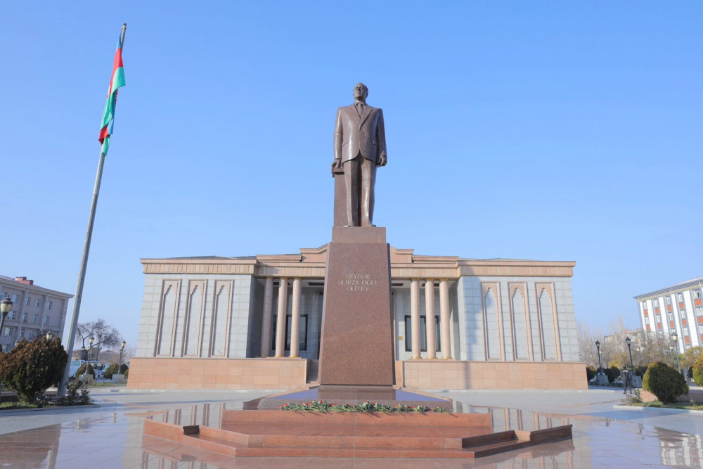 Azərbaycan FHN Naxçıvan şəhərində  “Heydər Əliyev İli”nə həsr olunan tədbir keçirib<font color=red> - FOTOLAR</font>