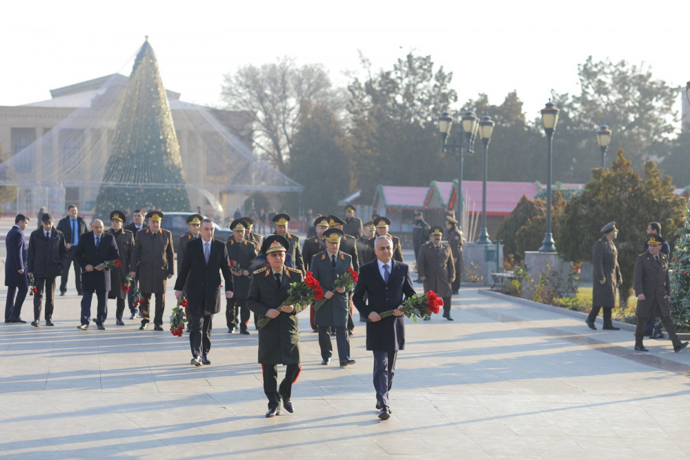 Azərbaycan FHN Naxçıvan şəhərində  “Heydər Əliyev İli”nə həsr olunan tədbir keçirib<font color=red> - FOTOLAR</font>