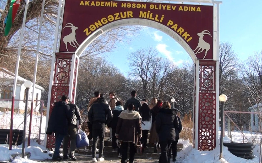 Ekologiya könüllüləri Zəngəzur Milli Parkında olub<font color=red> - FOTOLAR</font>