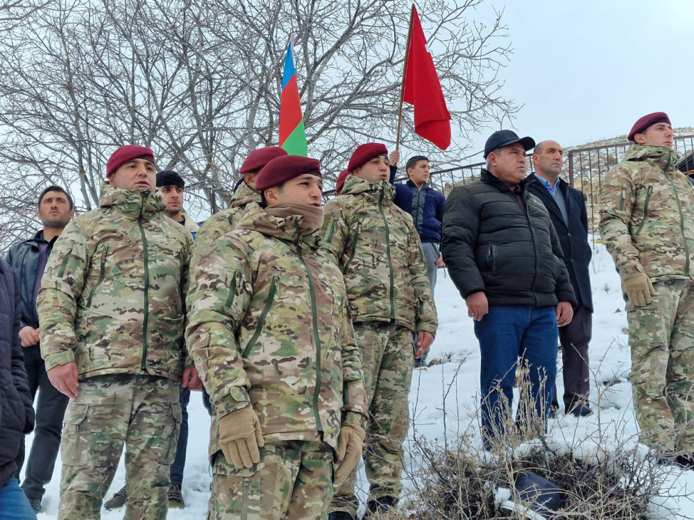 Şahbuzda  şəhid leytenant Mərhəmət Həmzəyevin xatirəsi yad olunub<font color=red> - FOTOLAR</font>