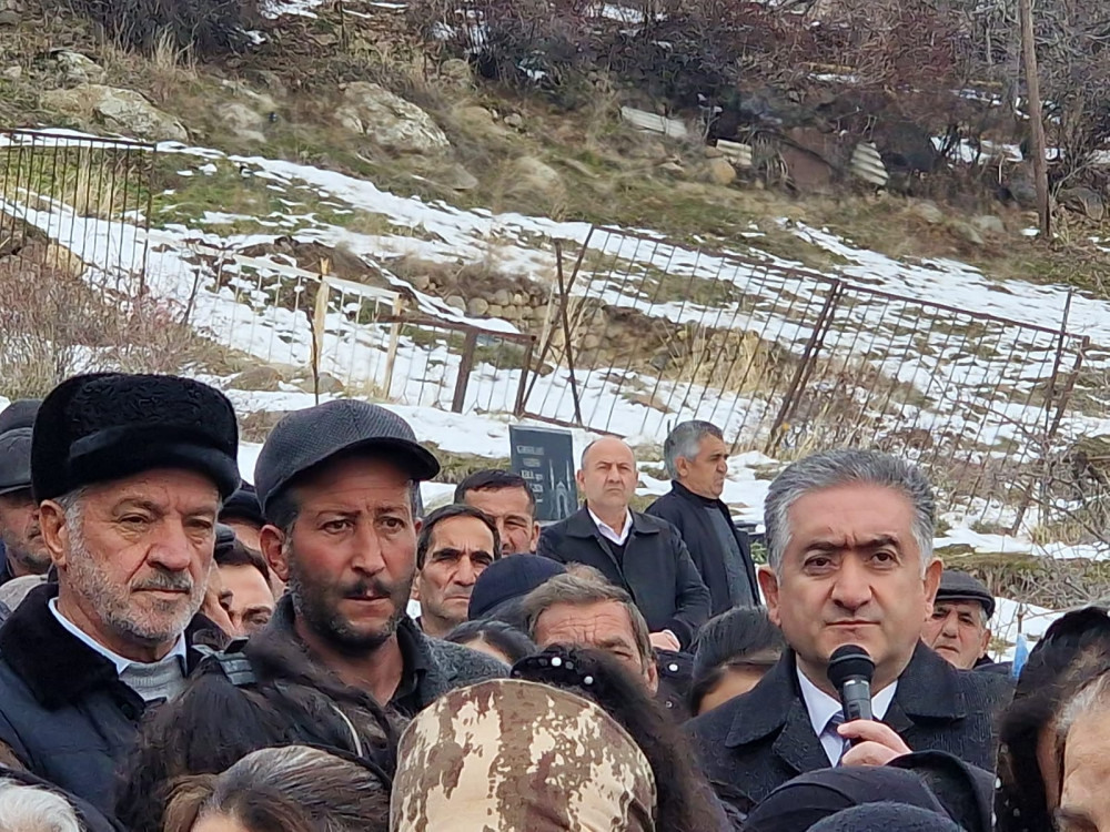 Şahbuzda  şəhid leytenant Mərhəmət Həmzəyevin xatirəsi yad olunub<font color=red> - FOTOLAR</font>