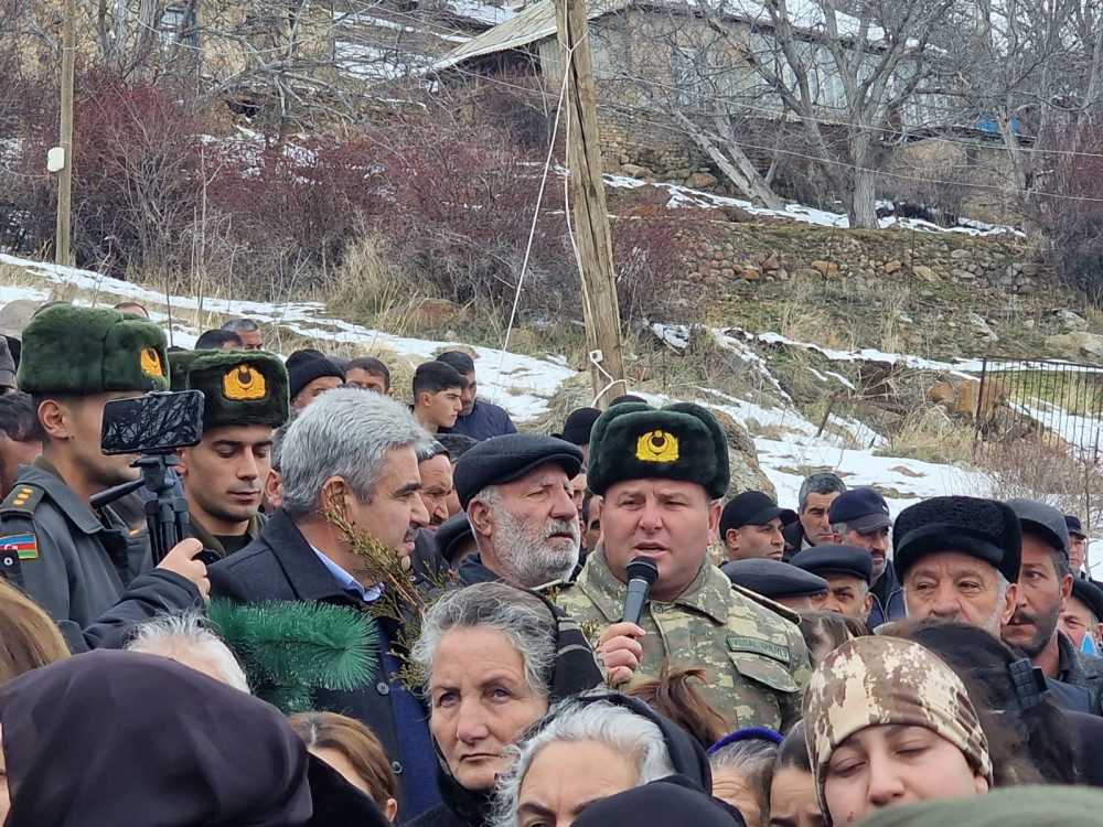 Şahbuzda  şəhid leytenant Mərhəmət Həmzəyevin xatirəsi yad olunub<font color=red> - FOTOLAR</font>