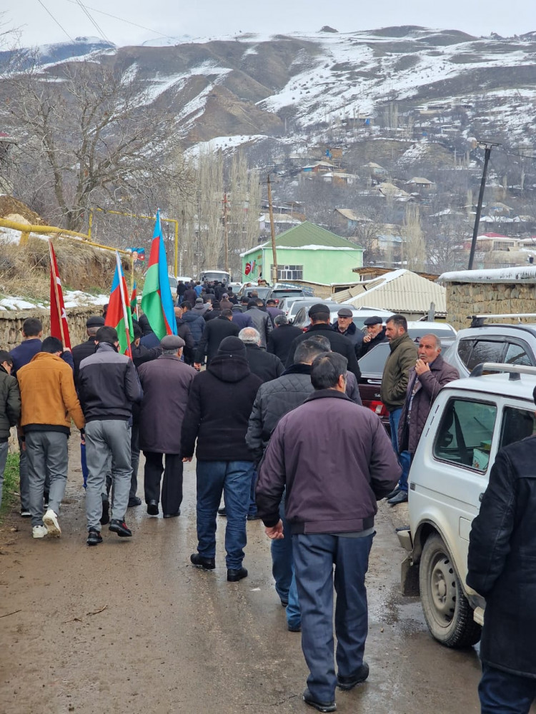 Şahbuzda  şəhid leytenant Mərhəmət Həmzəyevin xatirəsi yad olunub<font color=red> - FOTOLAR</font>