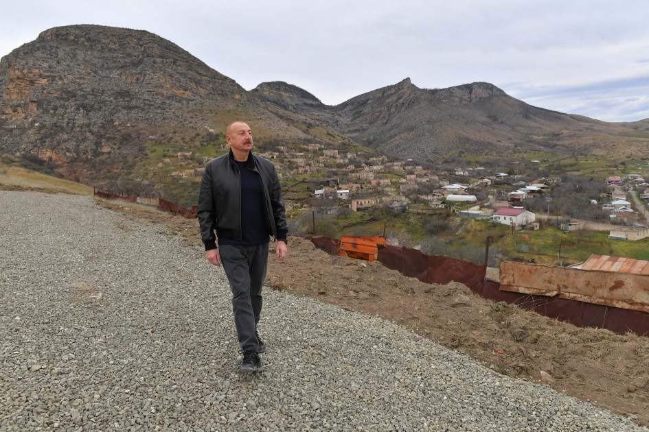 Prezident İlham Əliyev Xocalı rayonunun Pirlər kəndində olub<font color='red'> - YENİLƏNİB</font><font color=red> - FOTOLAR</font>
