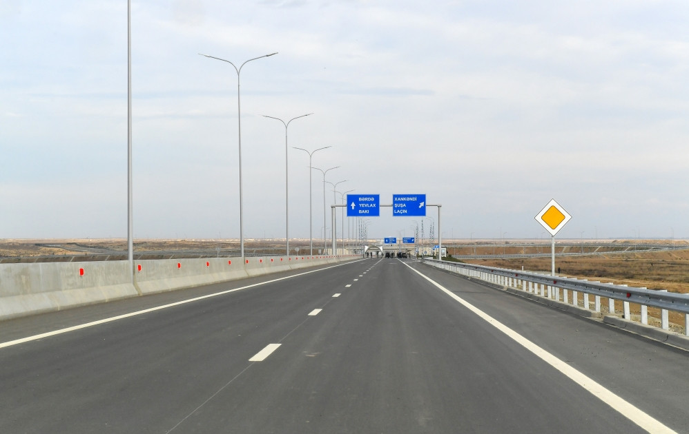 Uzunluğu 44,5 kilometr olan Bərdə-Ağdam avtomobil yolu istifadəyə verilib<font color=red> - FOTOLAR</font>