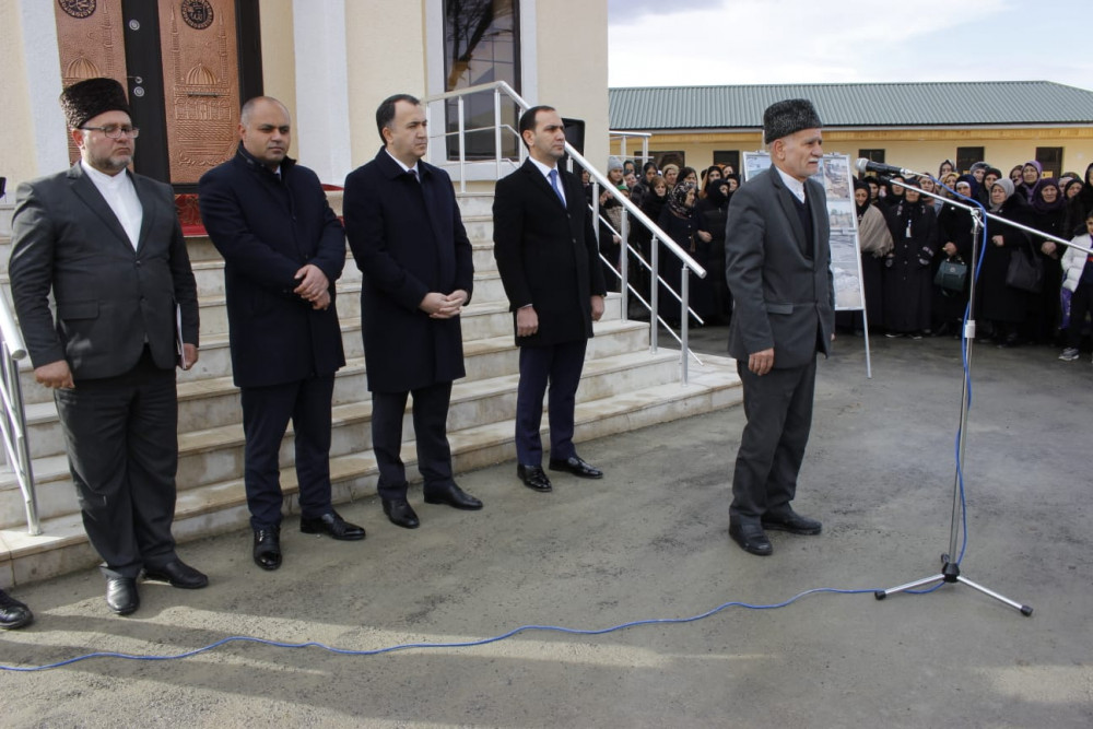 Şərur rayonunun Xələc kəndində  məscid istifadəyə verilib<font color=red> - FOTOLAR</font>