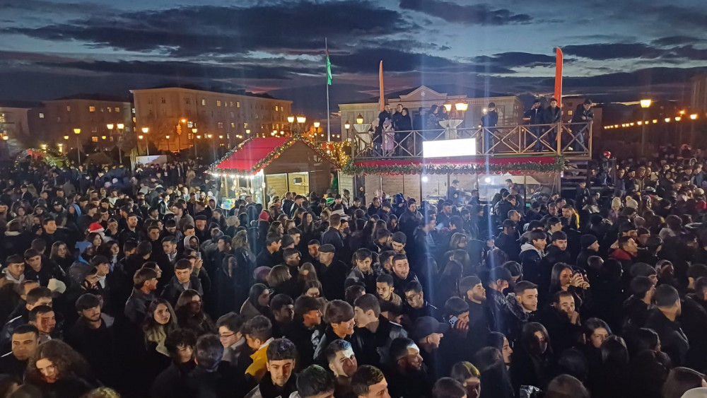 Naxçıvanda “Snowfest - qış festivalı”nın açılış tədbiri keçirilir<font color='red'> - YENİLƏNƏCƏK</font><font color=red> - FOTOLAR</font>