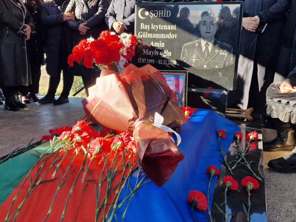 Culfada şəhid baş leytenant Amin Gülməmmədovun anım mərasimi keçirilib<font color='red'> - YENİLƏNİB</font><font color=red> - FOTOLAR</font>