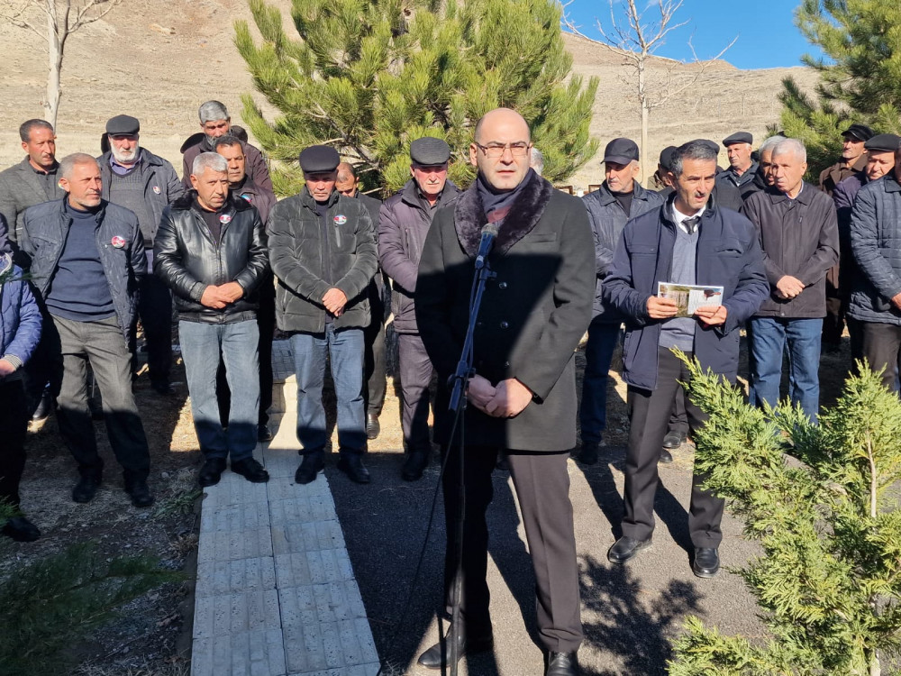 Culfada şəhid baş leytenant Amin Gülməmmədovun anım mərasimi keçirilib<font color='red'> - YENİLƏNİB</font><font color=red> - FOTOLAR</font>