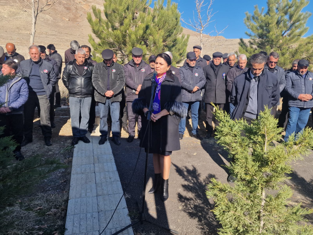 Culfada şəhid baş leytenant Amin Gülməmmədovun anım mərasimi keçirilib<font color='red'> - YENİLƏNİB</font><font color=red> - FOTOLAR</font>