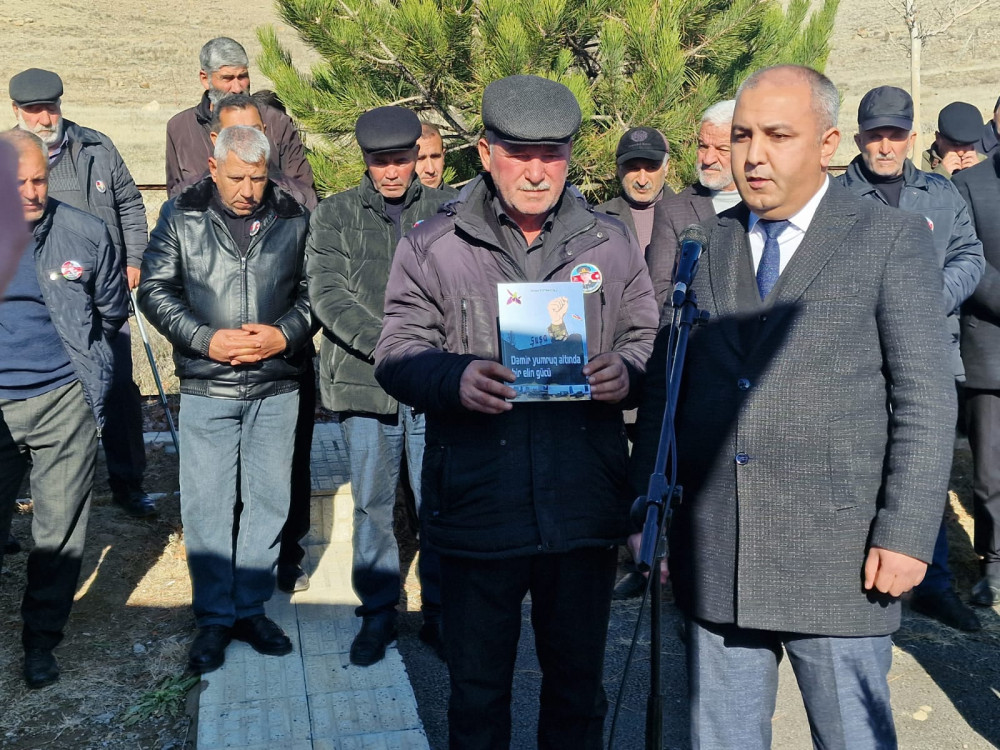 Culfada şəhid baş leytenant Amin Gülməmmədovun anım mərasimi keçirilib<font color='red'> - YENİLƏNİB</font><font color=red> - FOTOLAR</font>