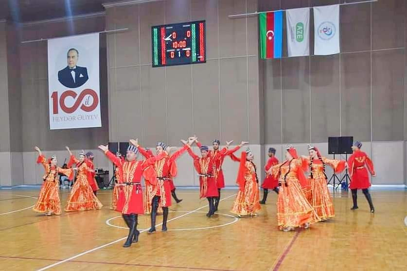 Sədərək voleybolçuları muxtar respublika turnirinin qalibi olub<font color=red> - FOTOLAR</font>