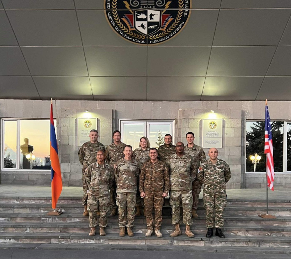 ABŞ MN-in Avropa Komandanlığının (EUCOM) komandanı Ermənistana səfər edib<font color=red> - FOTOLAR</font>