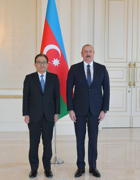 Azərbaycan Prezidenti İlham Əliyev Yaponiyanın ölkəmizdə yeni təyin olunmuş səfirini qəbul edib<font color='red'> - YENİLƏNİB</font><font color=red> - FOTOLAR</font>
