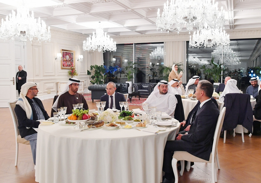 Prezident İlham Əliyevin adından BƏƏ liderinin şərəfinə rəsmi ziyafət verilib<font color='red'> - YENİLƏNİB</font><font color=red> - FOTOLAR</font>