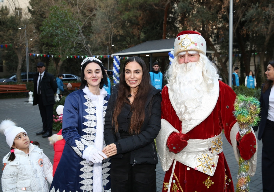 Leyla Əliyevanın iştirakı ilə “Bizim həyət” layihəsi çərçivəsində daha iki həyət yenilənərək sakinlərin istifadəsinə verilib<font color=red> - FOTOLAR</font>