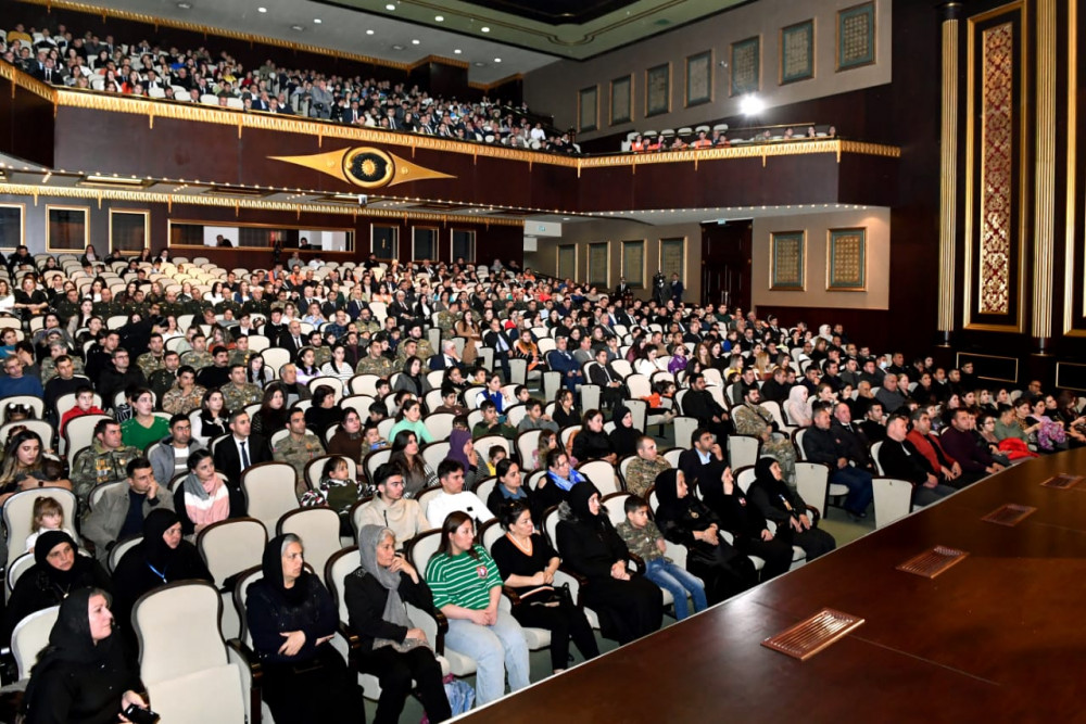 Naxçıvanda xeyriyyə konserti təşkil olunub<font color=red> - FOTOLAR</font>