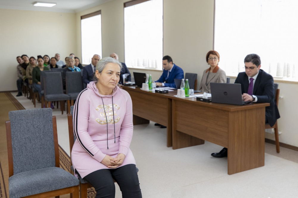 Səlahiyyətli nümayəndə Culfada  vətəndaşları qəbul edib<font color=red> - FOTOLAR</font>