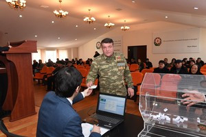 Füzuliyə köçürüləcək ailələr arasında növbəti püşkatma keçirilib<font color=red> - FOTOLAR</font>