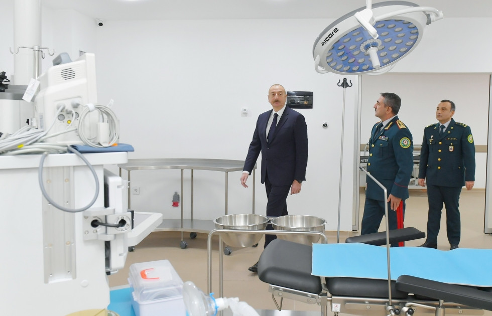 Prezident Bakıda DSX-nin yeni hərbi hospital kompleksinin açılışında iştirak edib<font color='red'> - YENİLƏNİB</font><font color=red> - FOTOLAR</font>