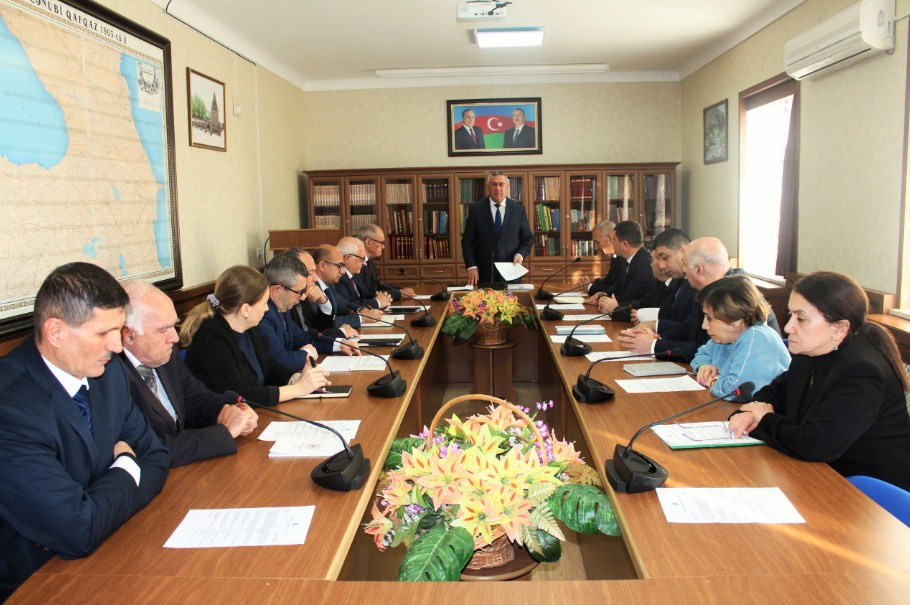 AMEA Naxçıvan Bölməsinin Rəyasət Heyətinin 2024-cü ildə ilk iclası olub<font color=red> - FOTOLAR</font>