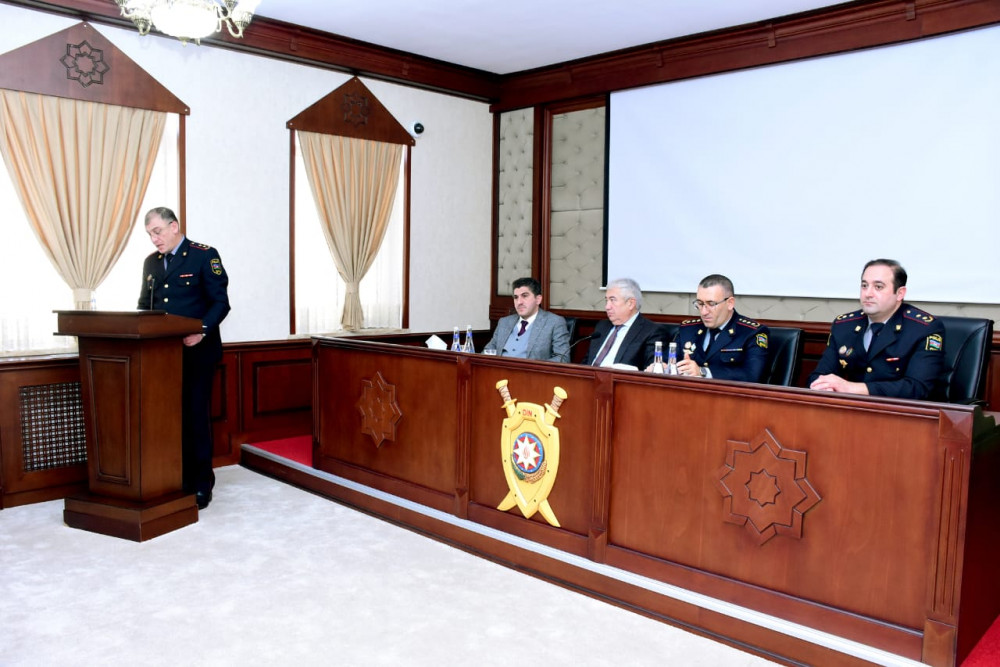 Prezident seçkiləri ilə bağlı Naxçıvanda polislər üçün seminar-müşavirə keçirilib<font color=red> - FOTOLAR</font>