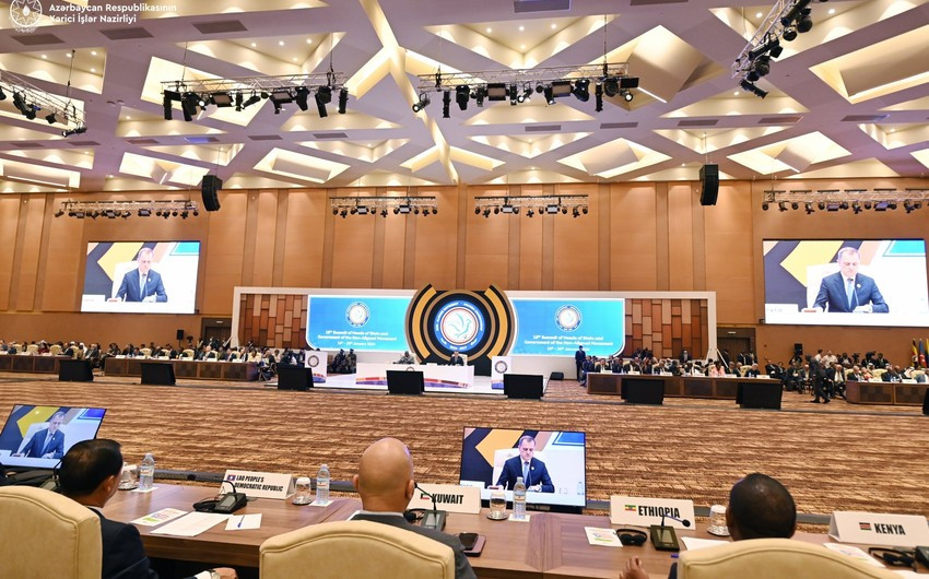 Azərbaycan Qoşulmama Hərəkatına sədrliyi Uqandaya təhvil verib<font color=red> - FOTOLAR</font>