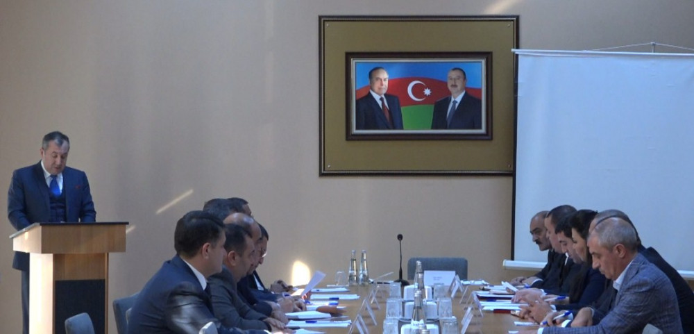 Sahibkarların iştirakı ilə tədbir keçirilib<font color=red> - FOTOLAR</font>