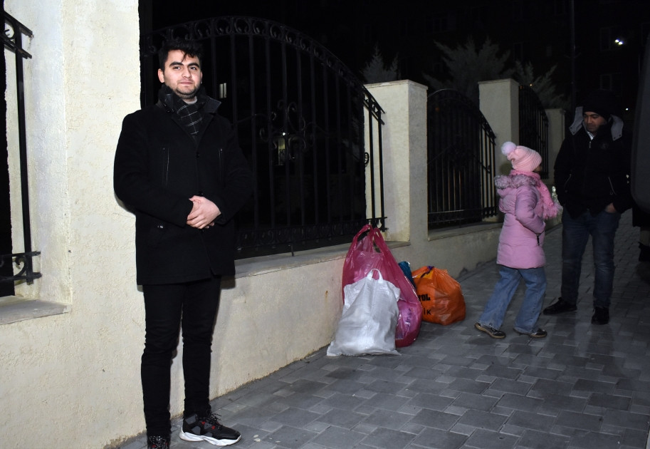 Böyük Qayıdış: Füzuli şəhərinə daha 30 ailə yola salınıb<font color=red> - FOTOLAR</font>